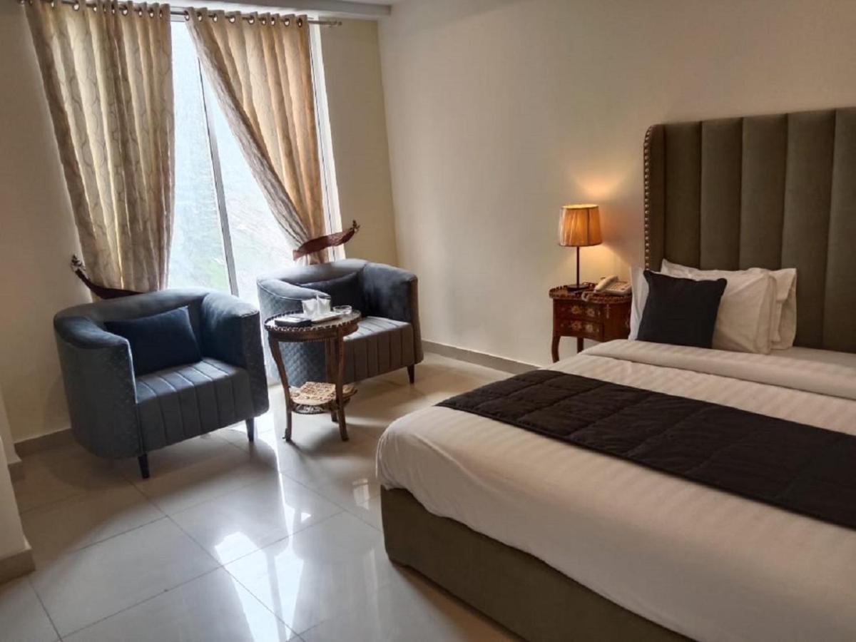 Manila Heights Hotel Naran Dış mekan fotoğraf
