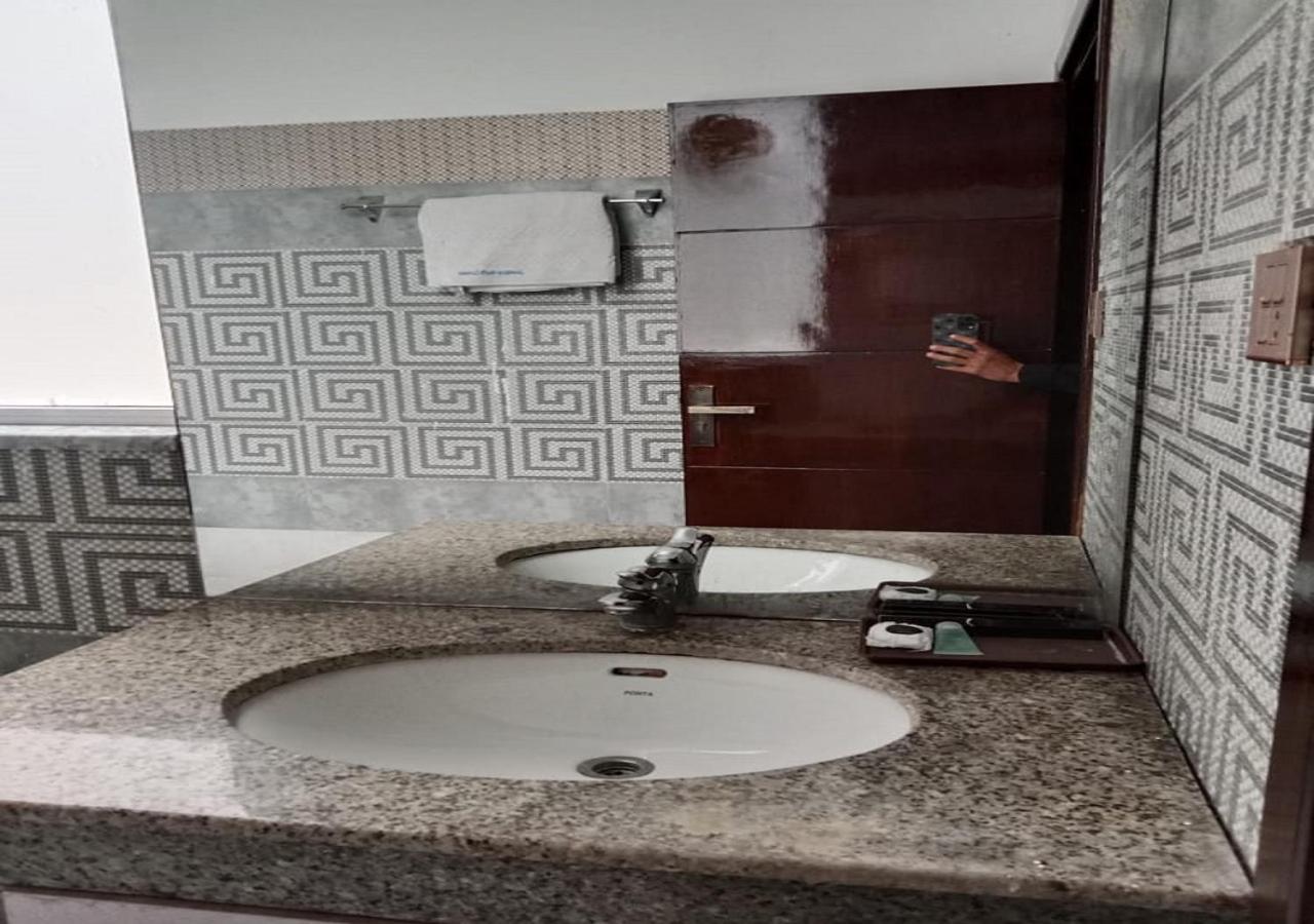 Manila Heights Hotel Naran Dış mekan fotoğraf