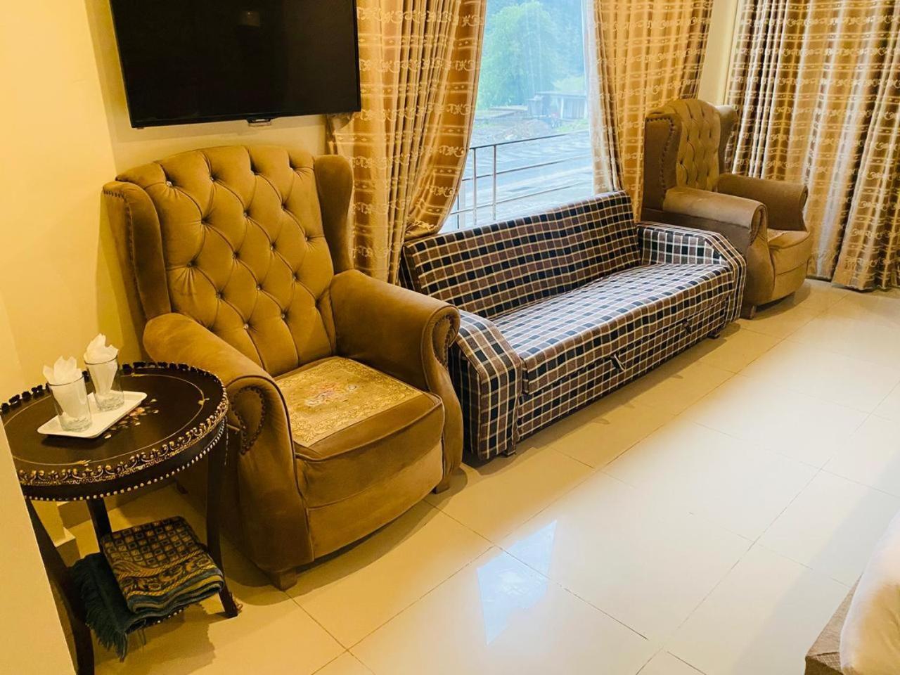 Manila Heights Hotel Naran Dış mekan fotoğraf